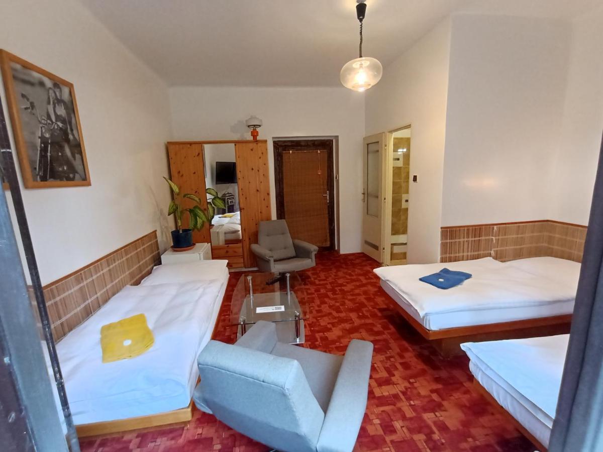 Pension 21 Praga Exterior foto